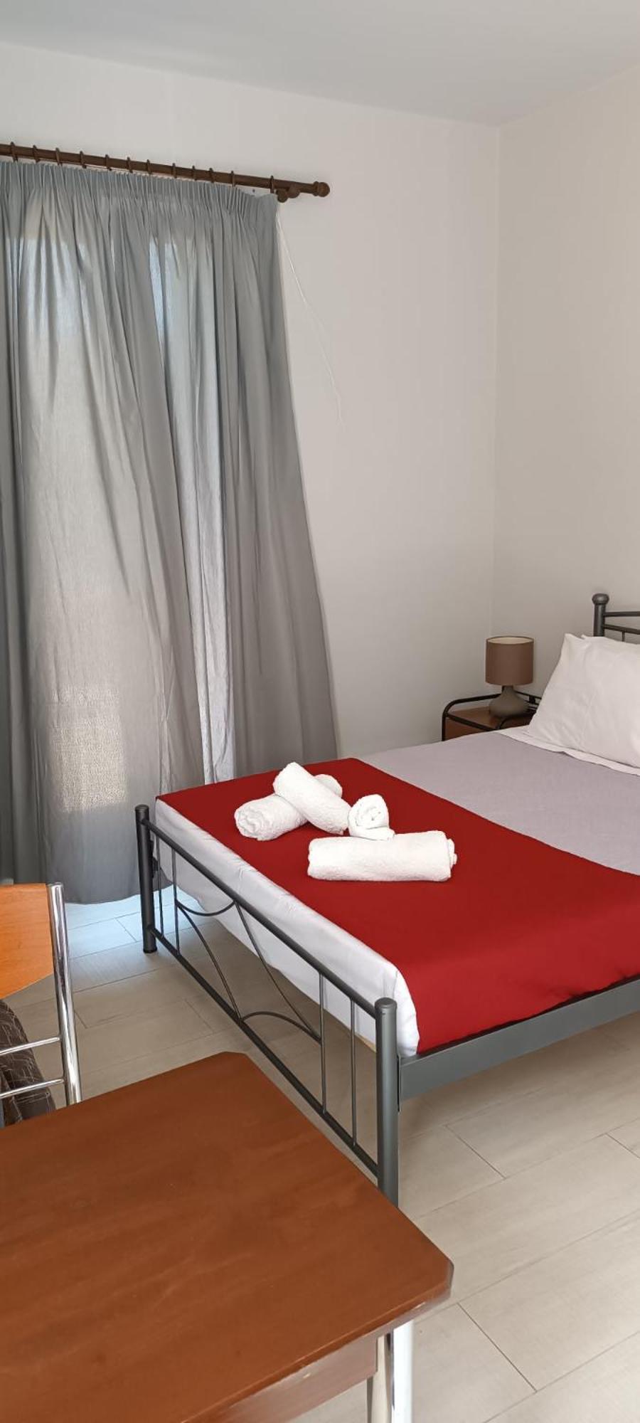 Andros Guesthouses Room photo